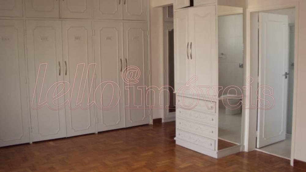 Apartamento para alugar com 3 quartos, 260m² - Foto 17