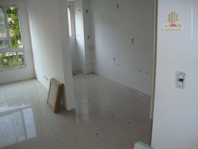 Apartamento à venda com 2 quartos, 73m² - Foto 4