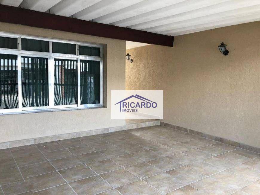 Sobrado à venda com 2 quartos, 200M2 - Foto 14