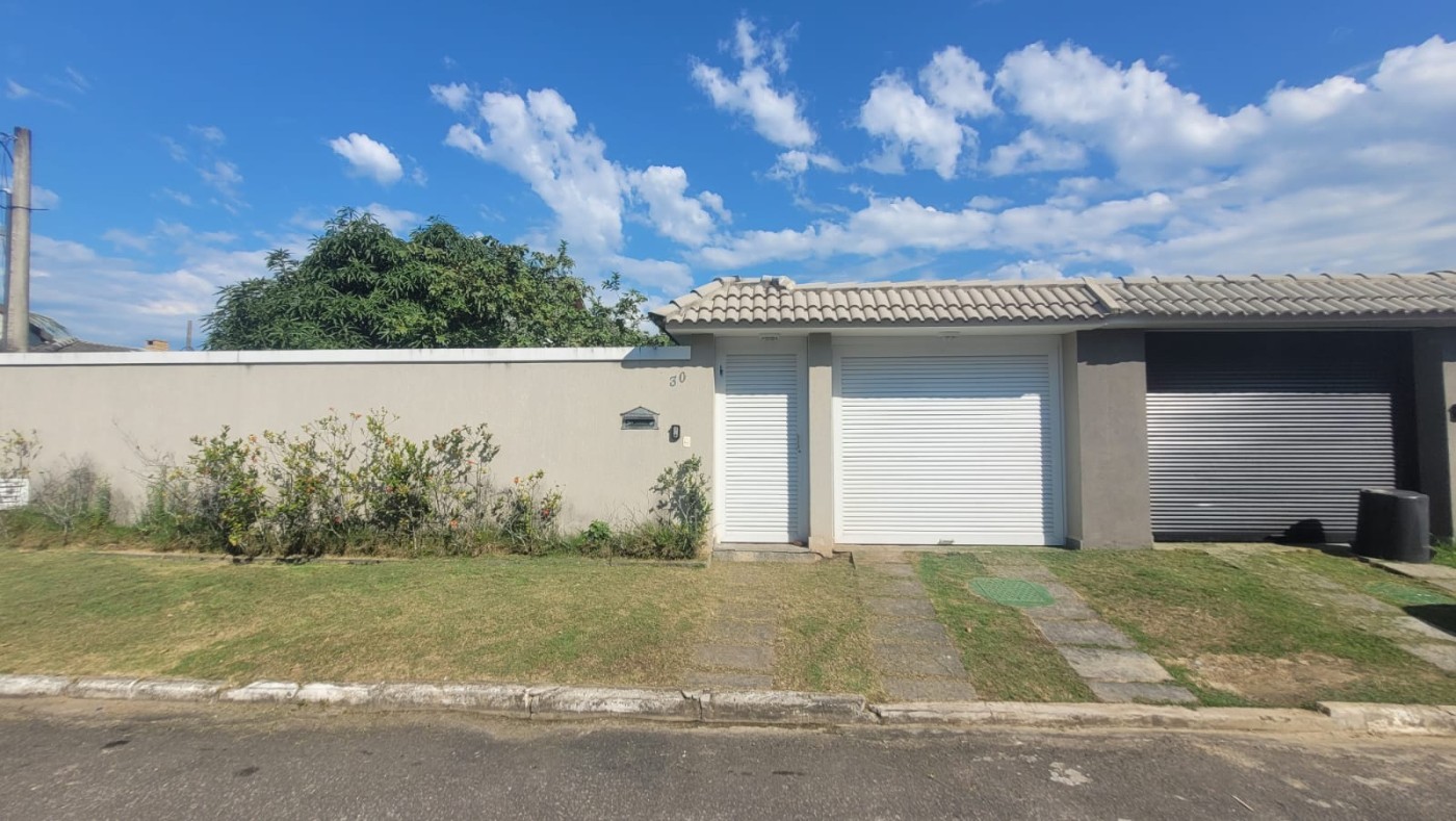 Casa de Condomínio à venda com 2 quartos, 360m² - Foto 2