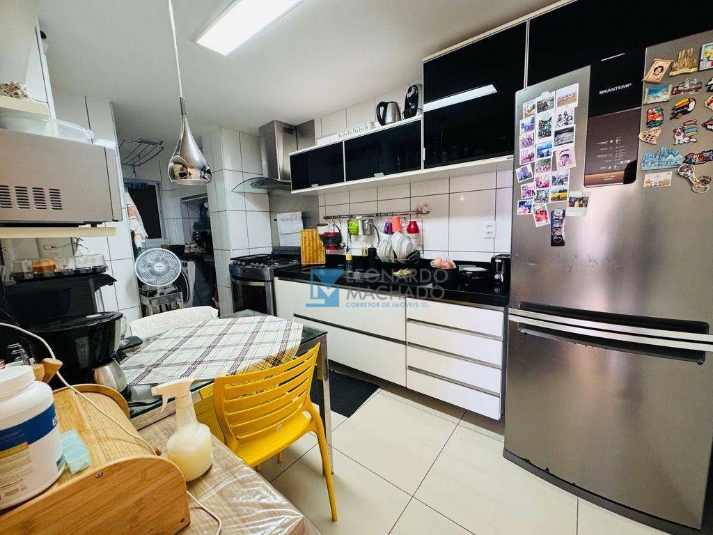 Apartamento à venda com 3 quartos, 110m² - Foto 10
