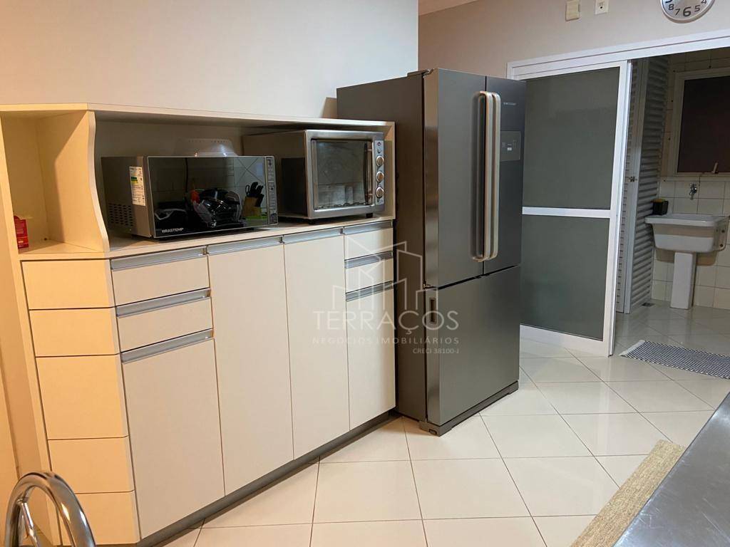 Apartamento à venda e aluguel com 4 quartos, 198m² - Foto 10