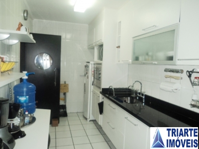 Apartamento à venda com 2 quartos, 63m² - Foto 8