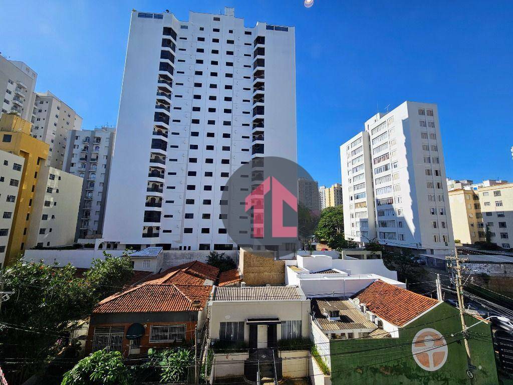 Apartamento à venda com 1 quarto, 40m² - Foto 13