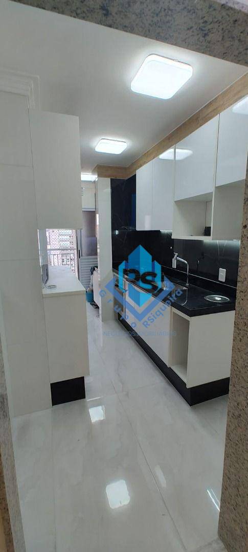 Apartamento à venda com 3 quartos, 83m² - Foto 22