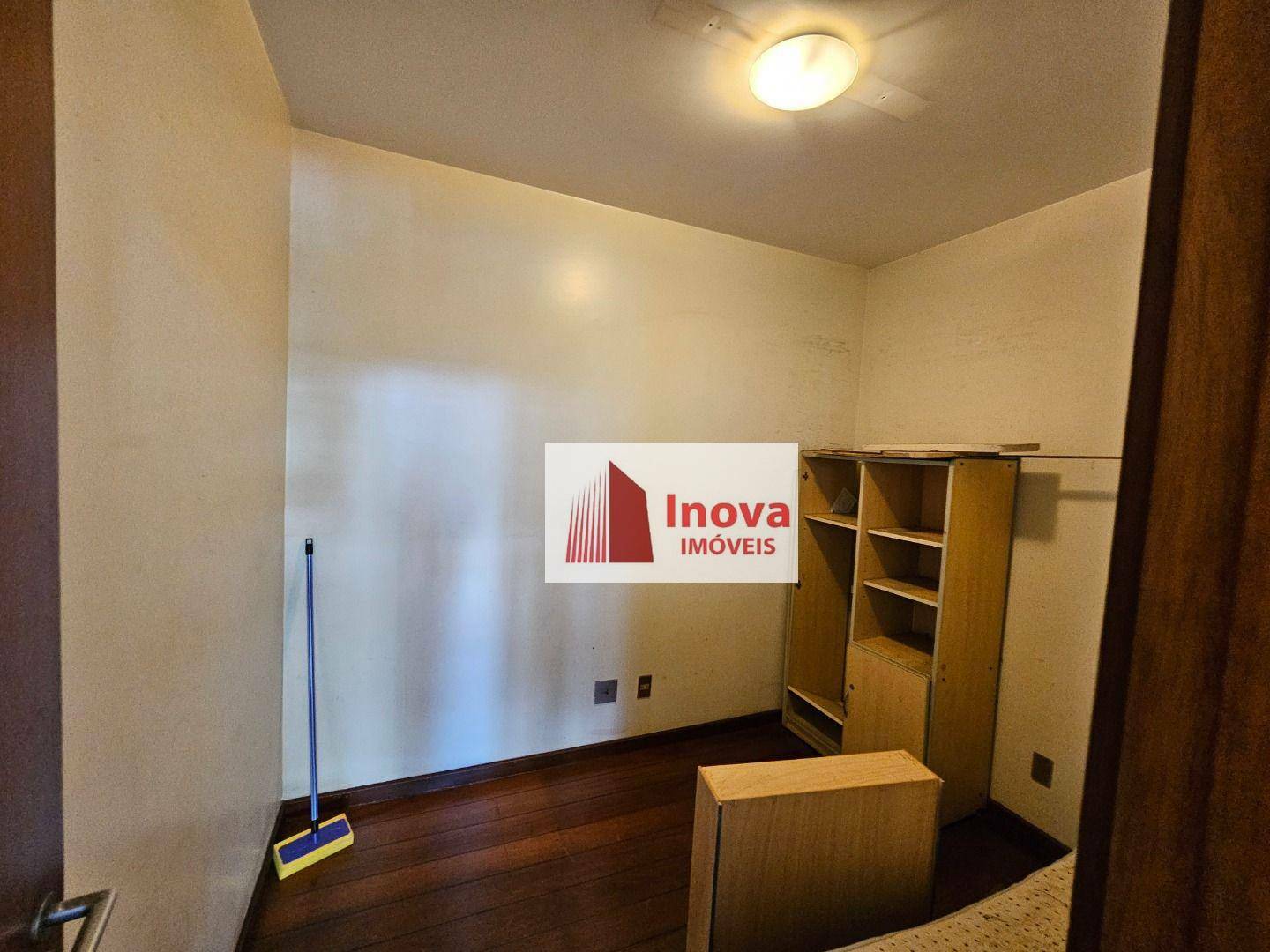 Apartamento à venda com 4 quartos, 290m² - Foto 29