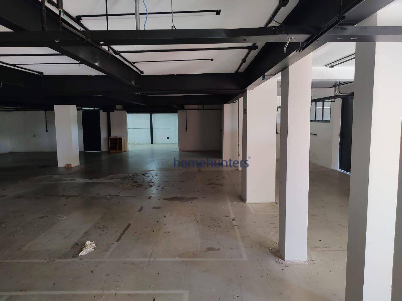 Prédio Inteiro para alugar, 890m² - Foto 40