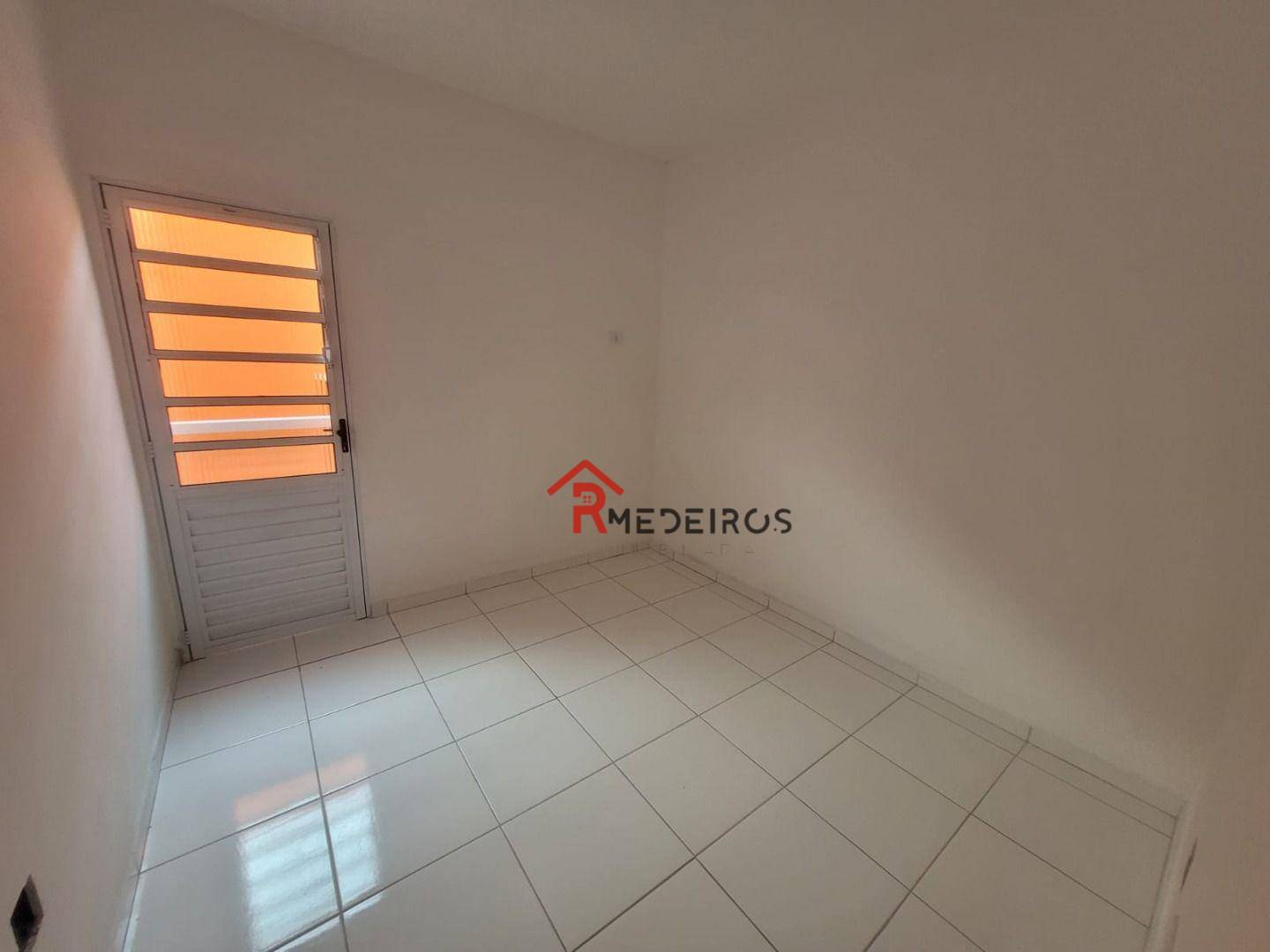 Sobrado à venda com 2 quartos, 60m² - Foto 10