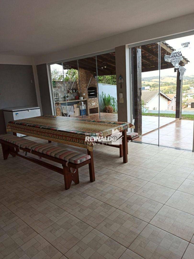 Casa de Condomínio à venda e aluguel com 4 quartos, 223m² - Foto 21