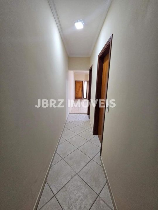 Casa à venda com 2 quartos, 109m² - Foto 13