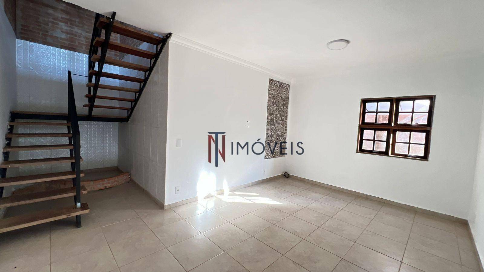 Casa para alugar com 4 quartos, 230m² - Foto 35