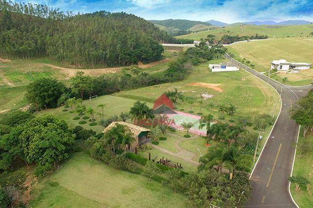 Casa de Condomínio à venda com 4 quartos, 210m² - Foto 47