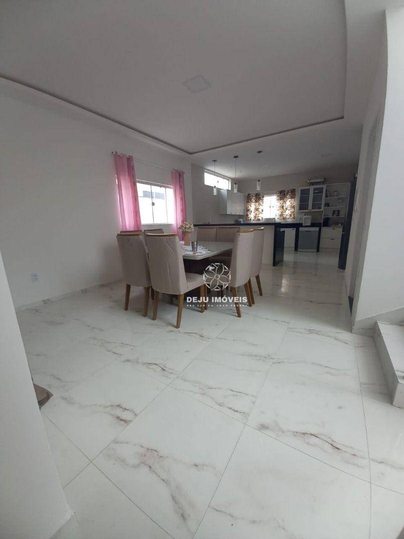 Casa à venda com 4 quartos, 180m² - Foto 11