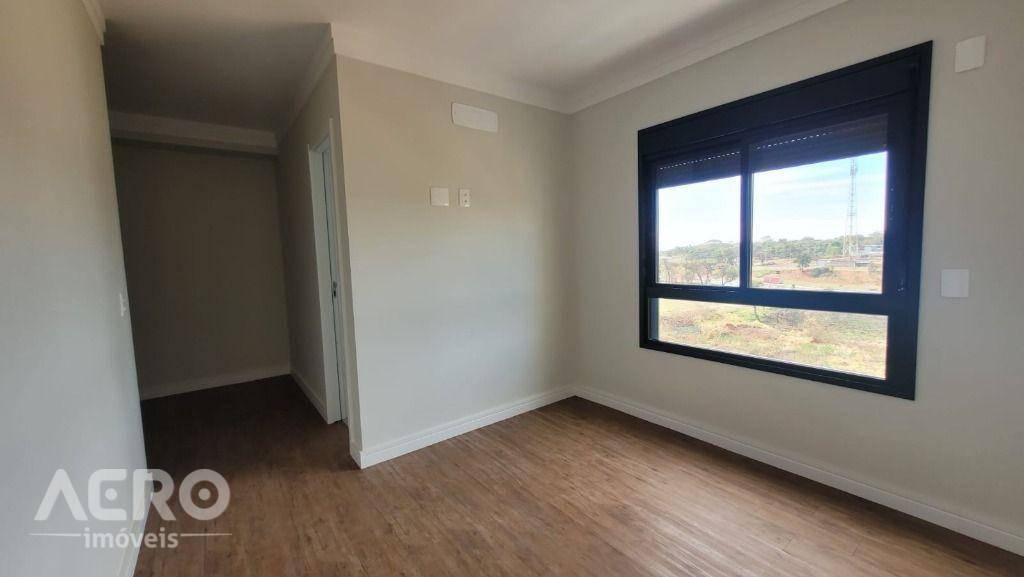 Apartamento à venda com 3 quartos, 127m² - Foto 8