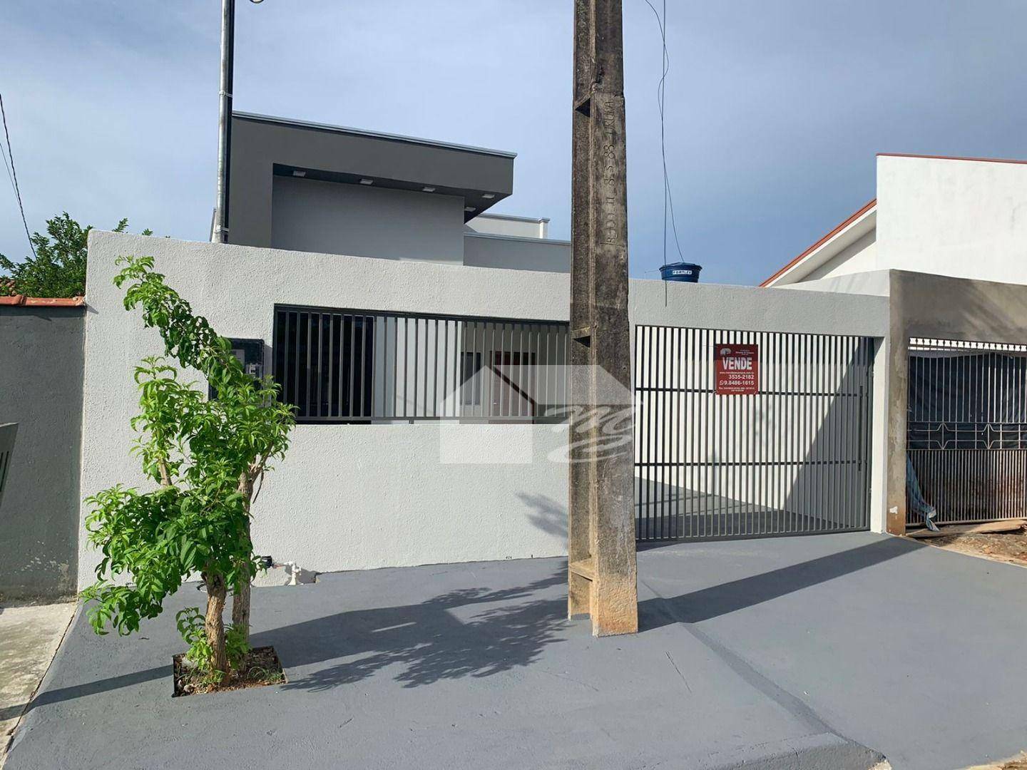 Casa à venda com 2 quartos, 105m² - Foto 3