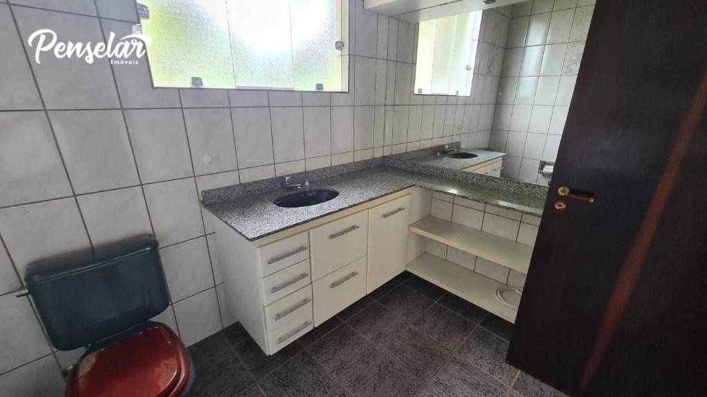 Casa de Condomínio à venda com 4 quartos, 320m² - Foto 19