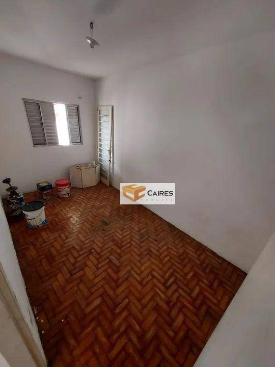 Casa à venda com 3 quartos, 271m² - Foto 2