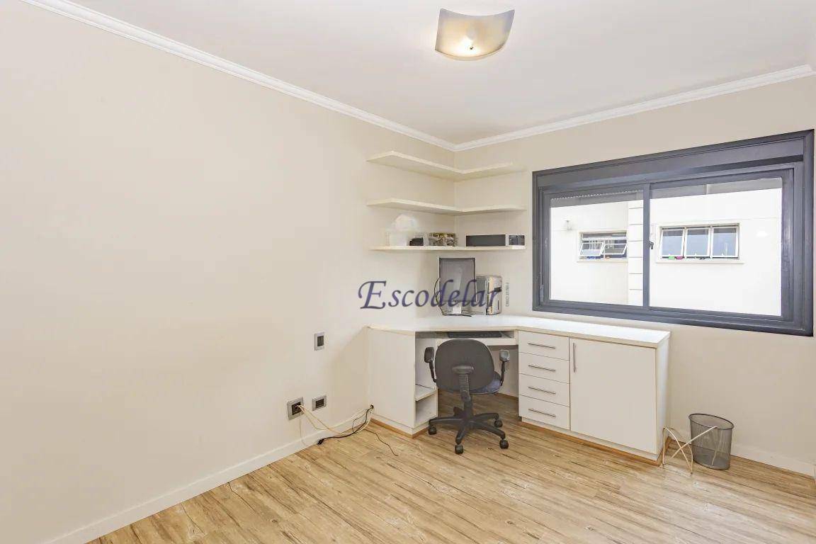 Apartamento à venda com 3 quartos, 136m² - Foto 12