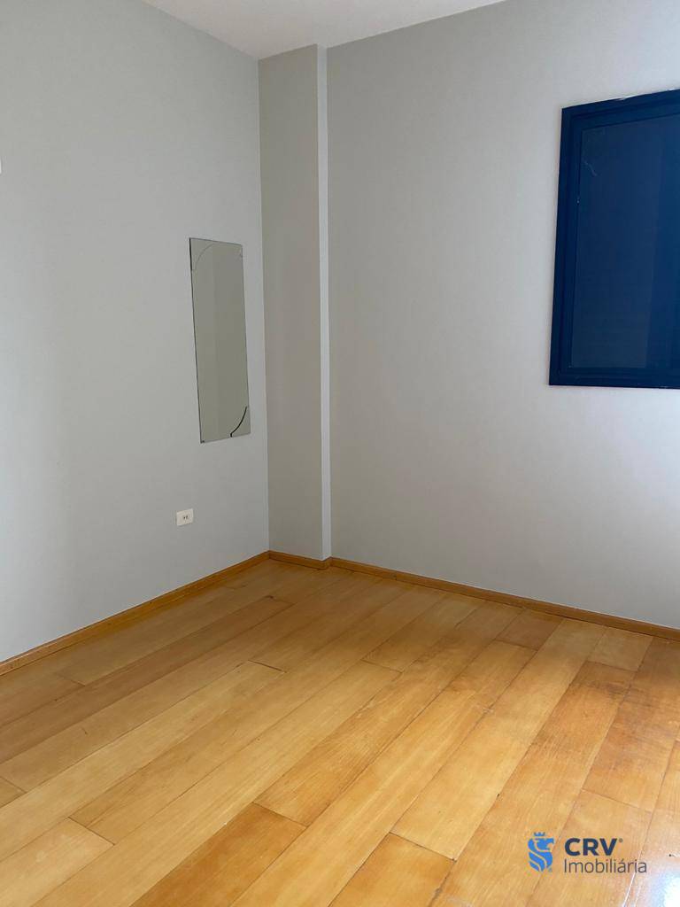 Apartamento para alugar com 1 quarto, 50m² - Foto 2