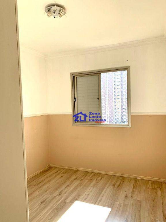 Apartamento à venda com 2 quartos, 60m² - Foto 12