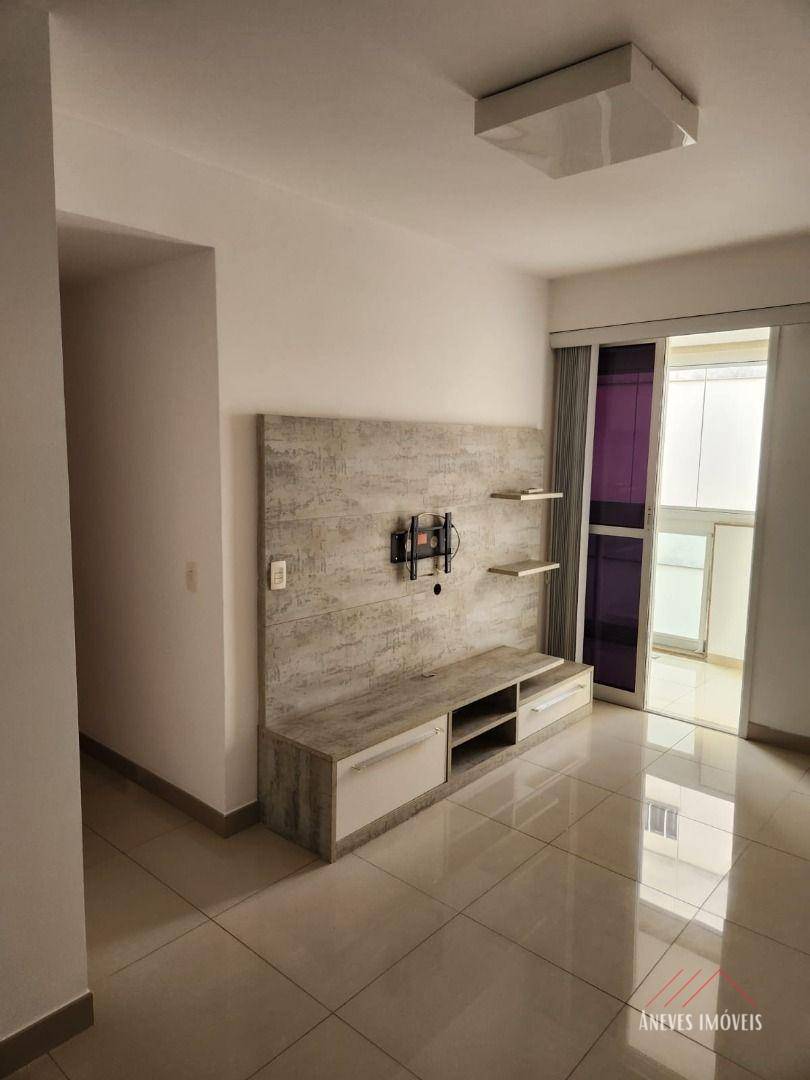 Apartamento à venda com 3 quartos, 77m² - Foto 4