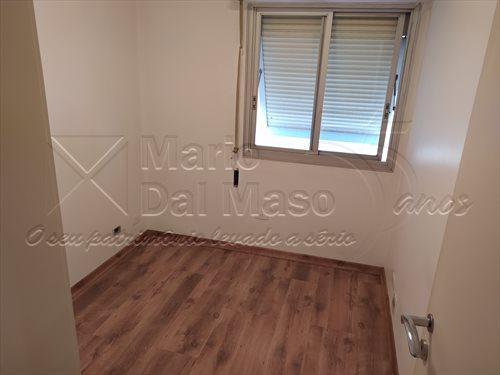 Apartamento à venda com 3 quartos, 110m² - Foto 11