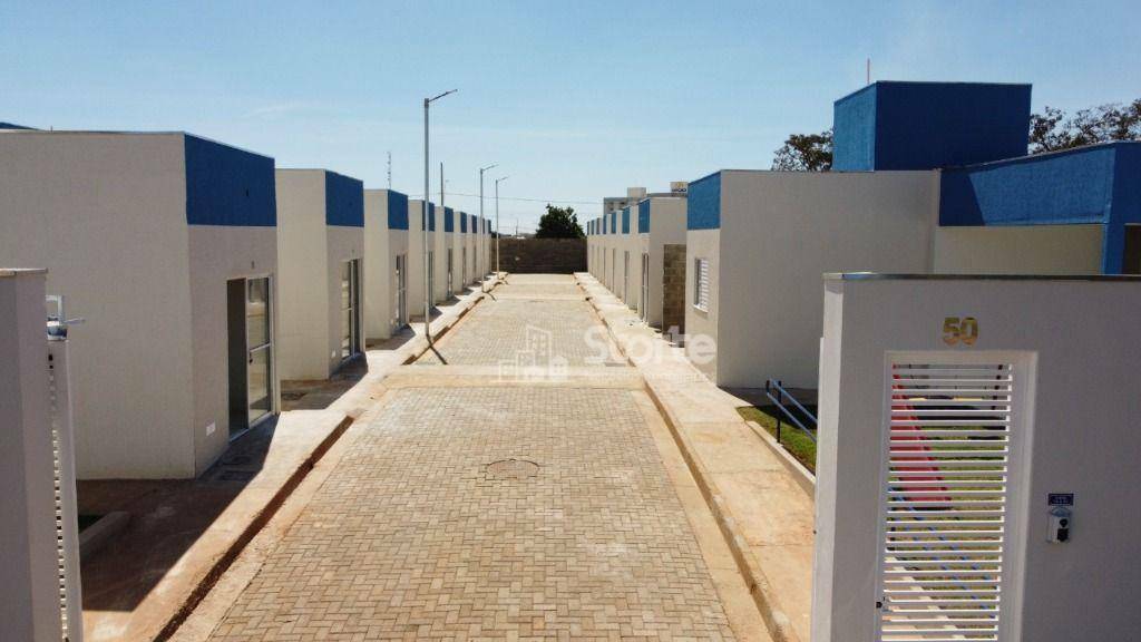 Casa de Condomínio à venda com 2 quartos, 50m² - Foto 20