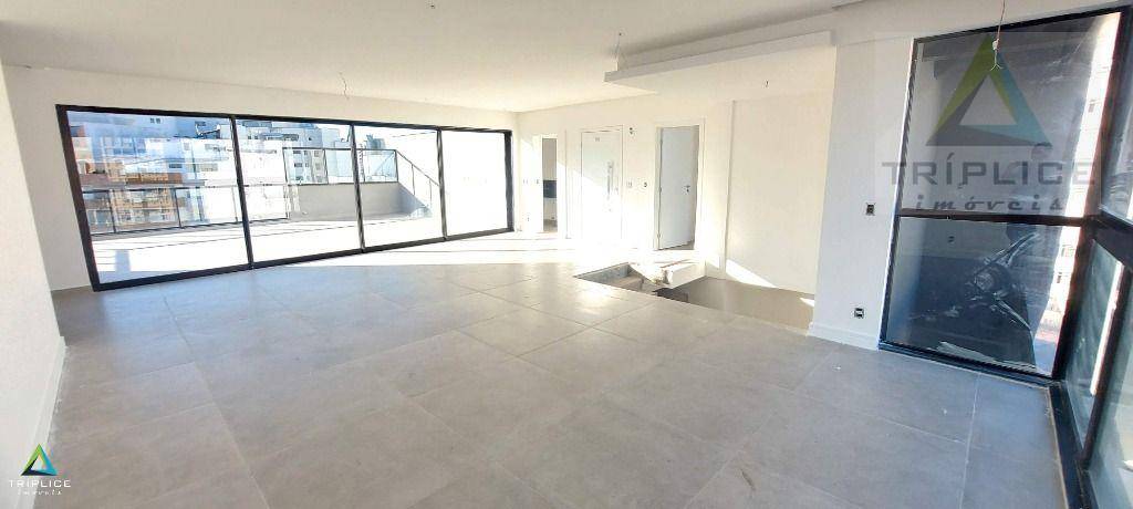 Cobertura, 5 quartos, 352 m² - Foto 5