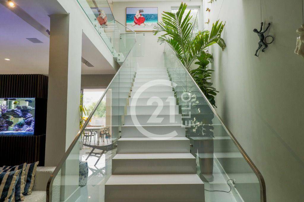 Casa à venda com 4 quartos, 420m² - Foto 11