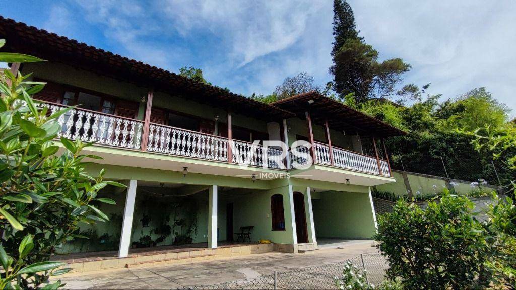 Casa à venda com 3 quartos, 247m² - Foto 14