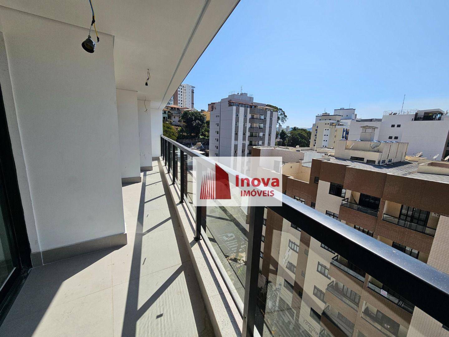 Apartamento à venda com 3 quartos, 106m² - Foto 5