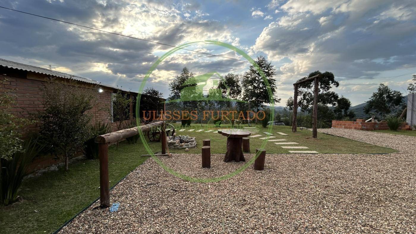 Chácara, 3 quartos, 4 m² - Foto 1