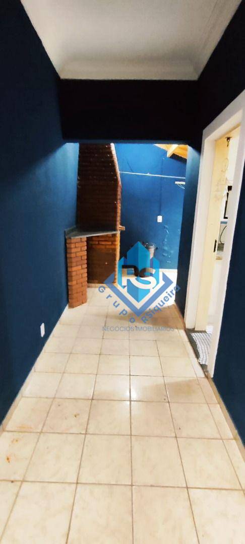 Sobrado à venda com 3 quartos, 254m² - Foto 35