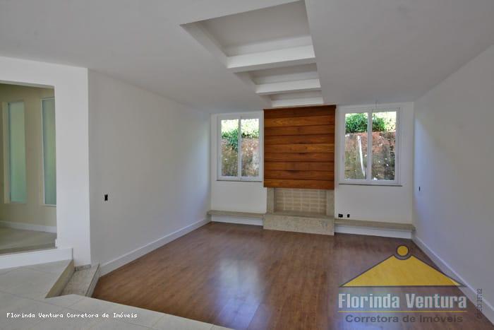 Casa de Condomínio à venda com 4 quartos, 650m² - Foto 13