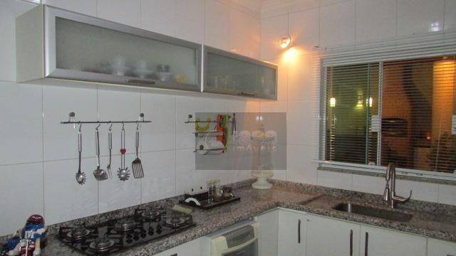 Sobrado à venda com 3 quartos, 194m² - Foto 4