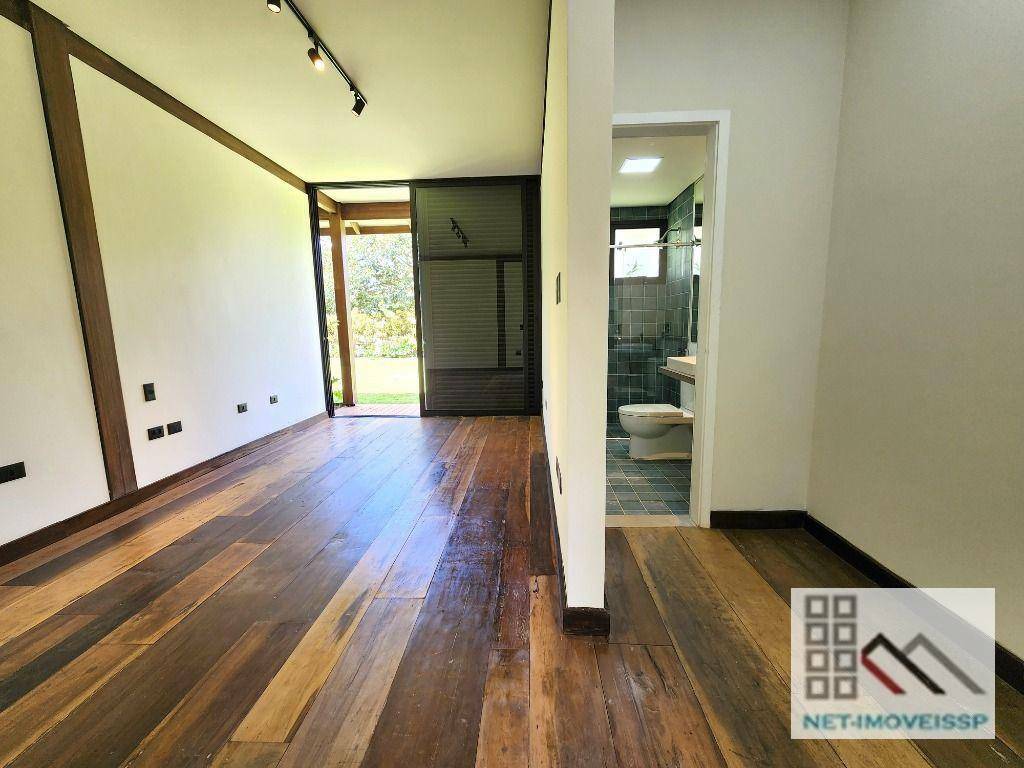 Casa à venda com 7 quartos, 950m² - Foto 30