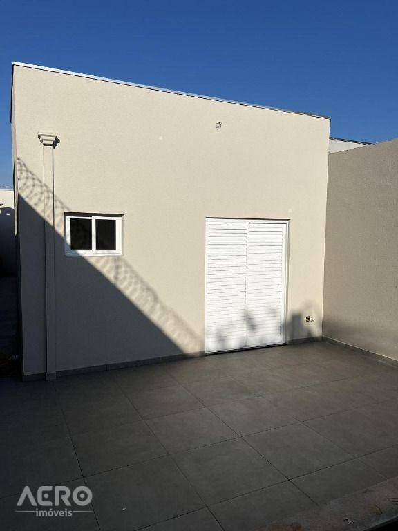 Casa à venda com 3 quartos, 143m² - Foto 14