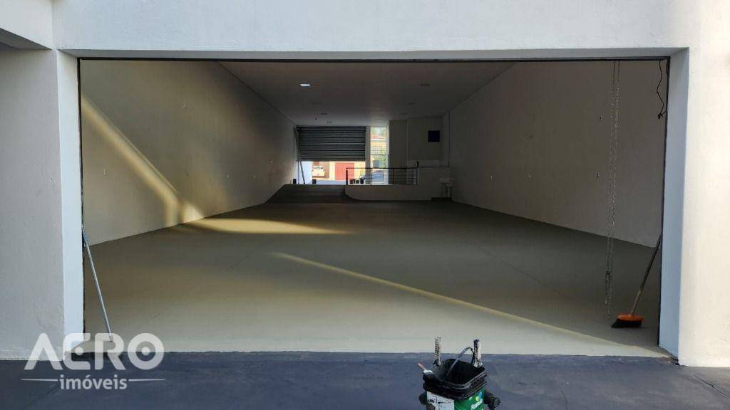 Depósito-Galpão-Armazém para alugar, 400m² - Foto 1