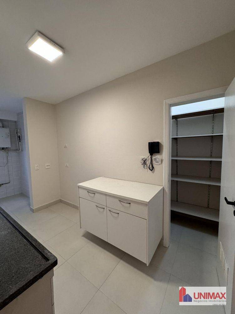 Apartamento à venda e aluguel com 4 quartos, 154m² - Foto 9