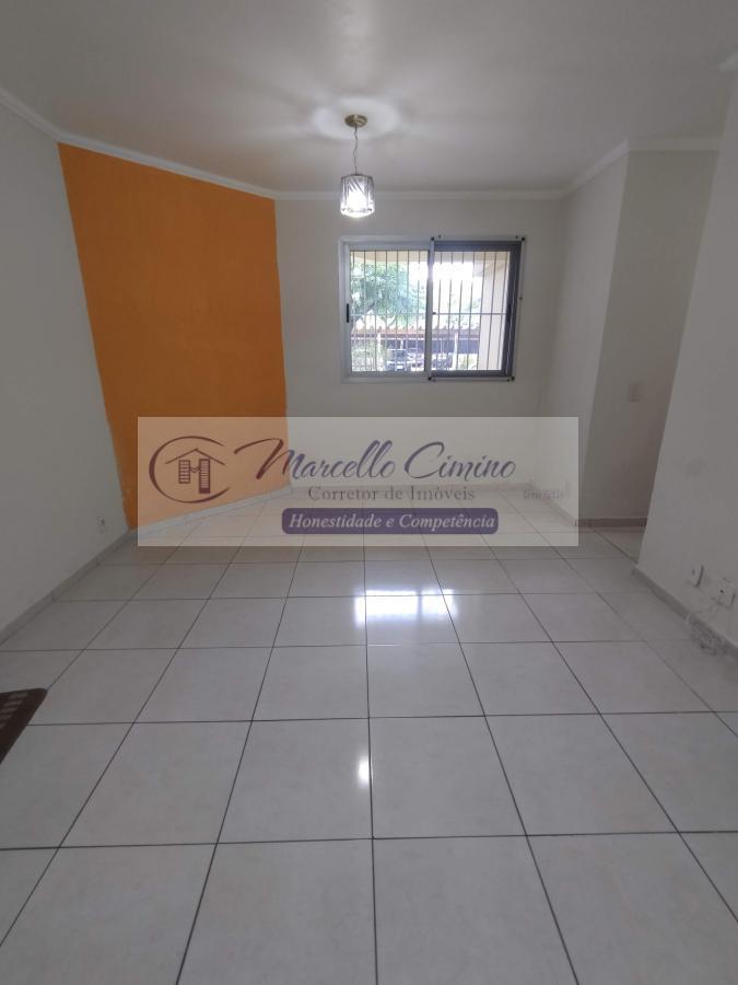 Apartamento à venda com 3 quartos, 69m² - Foto 1