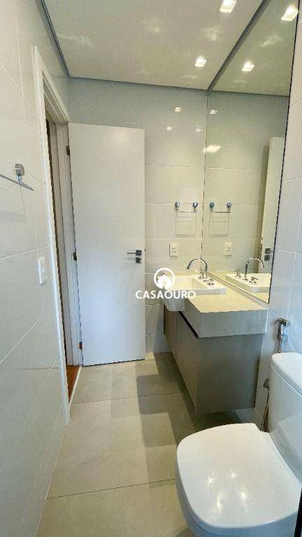Apartamento para alugar com 2 quartos, 70m² - Foto 18