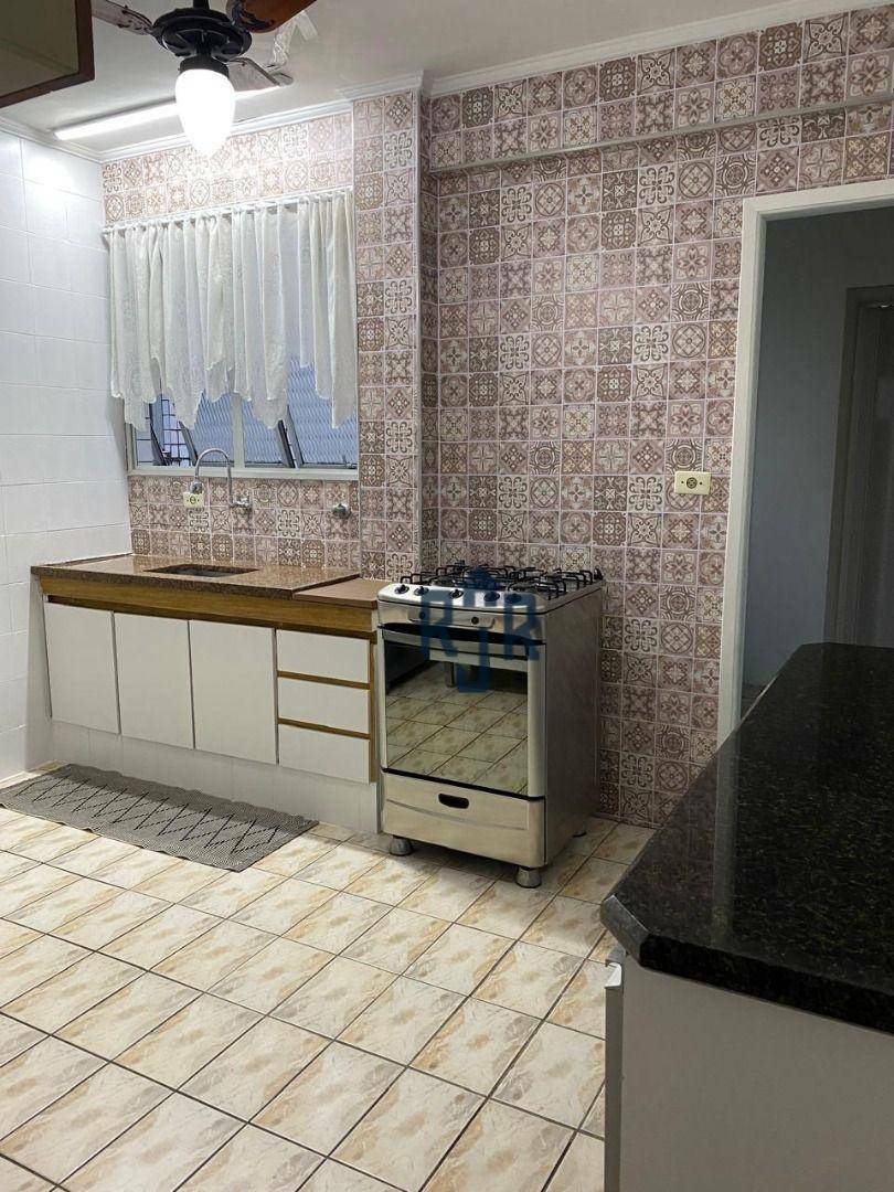 Apartamento para alugar com 2 quartos, 90m² - Foto 6