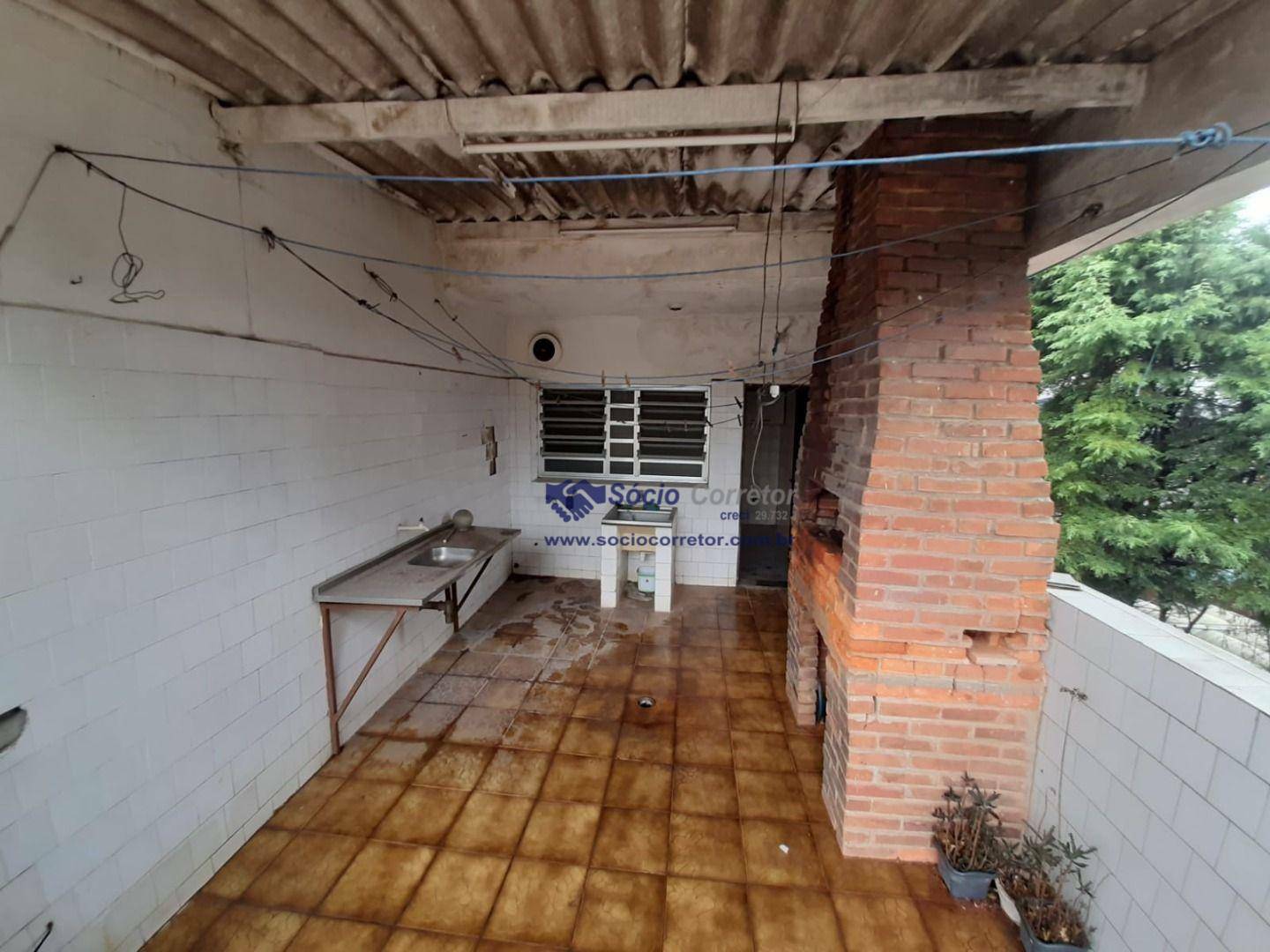 Sobrado à venda com 4 quartos, 335m² - Foto 42