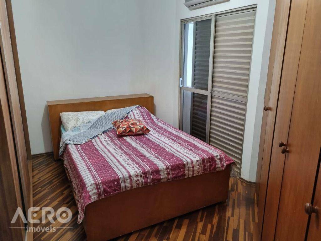 Apartamento à venda com 2 quartos, 60m² - Foto 6