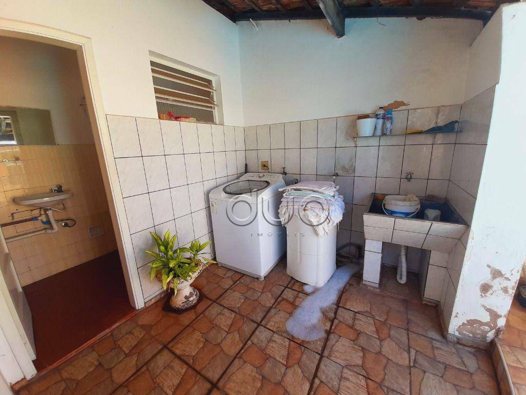 Casa à venda com 3 quartos, 250m² - Foto 23