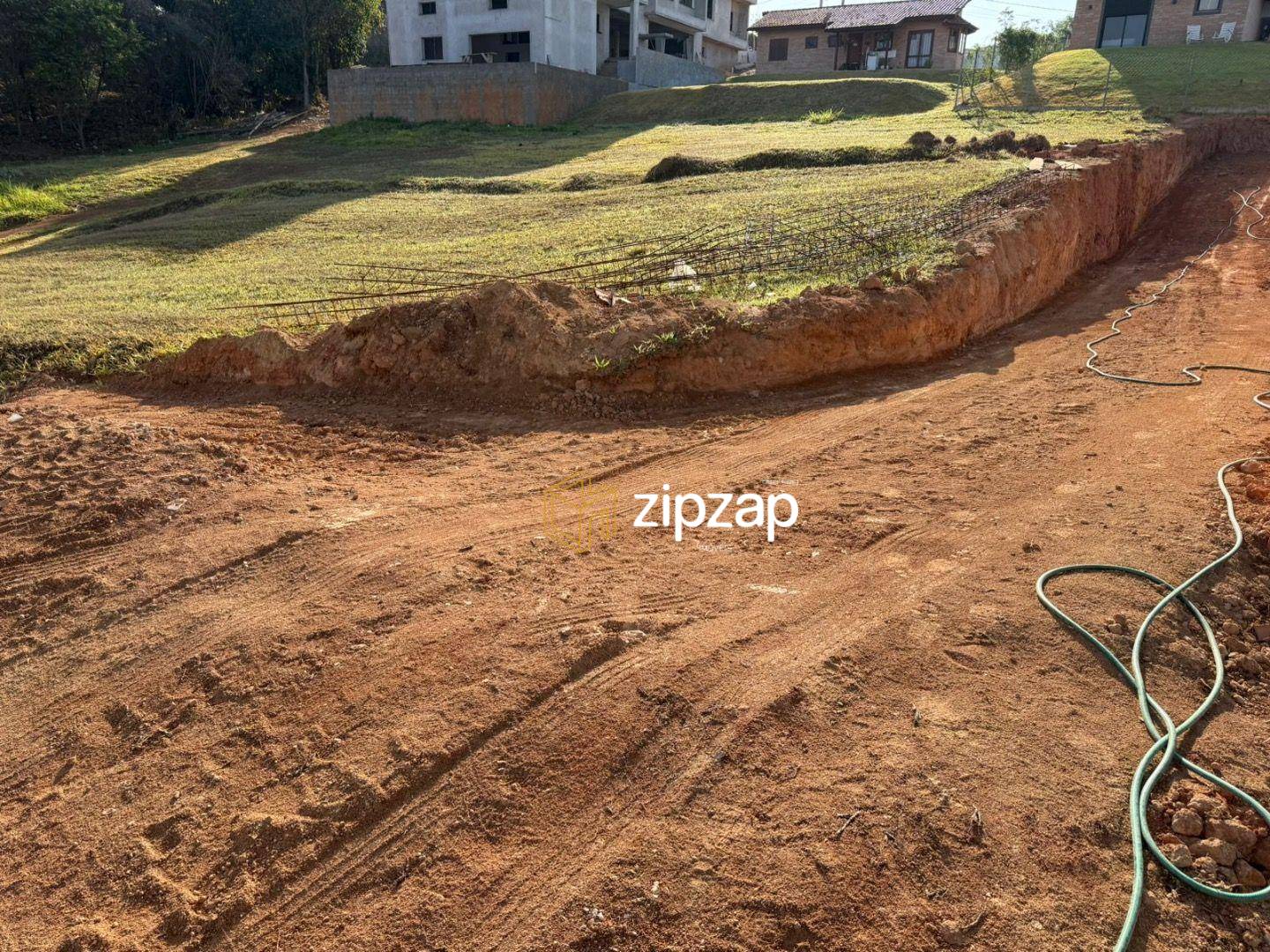 Loteamento e Condomínio, 804 m² - Foto 2