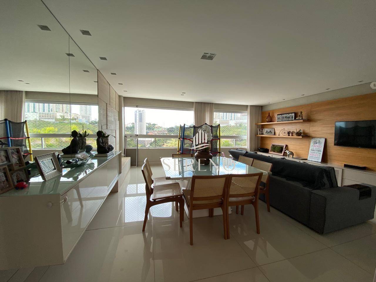 Apartamento, 3 quartos, 145 m² - Foto 1