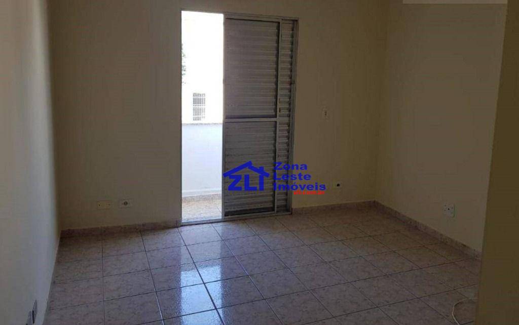 Sobrado à venda com 3 quartos, 200m² - Foto 3