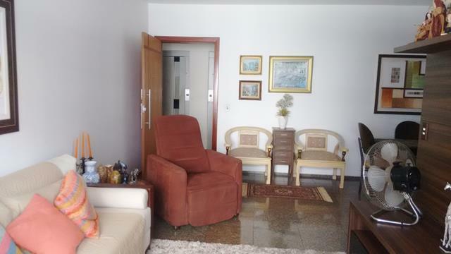 Apartamento à venda com 3 quartos, 117m² - Foto 6