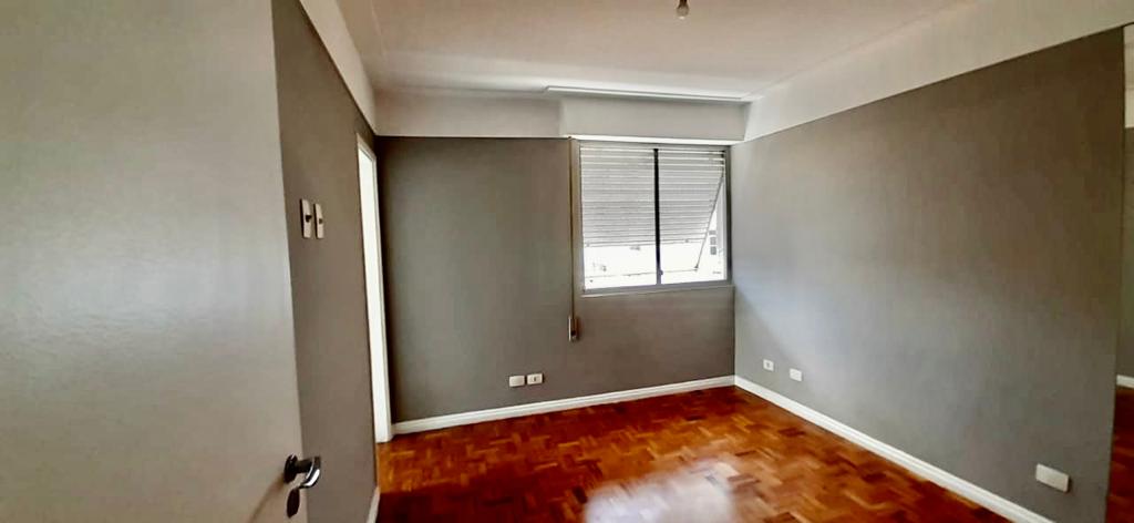 Apartamento à venda com 2 quartos, 99m² - Foto 4